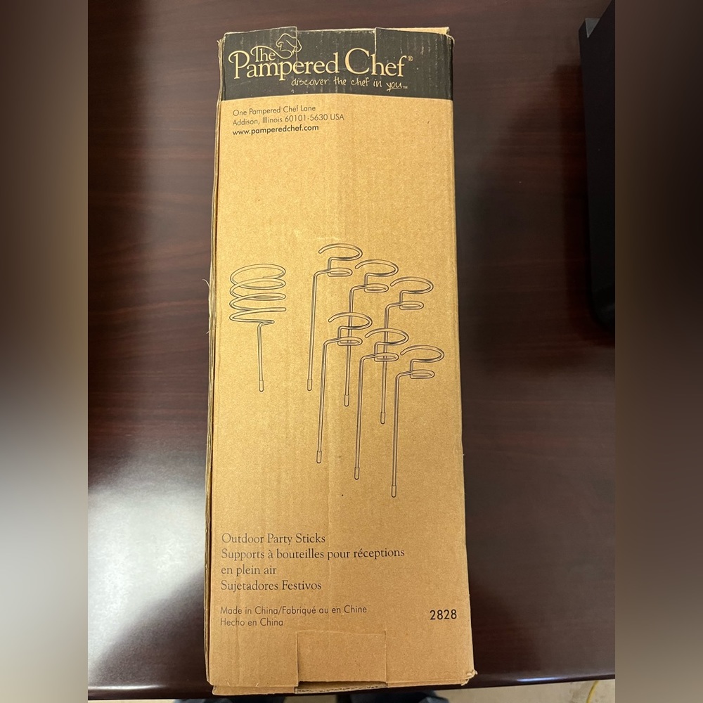 Pampered Chef Outdoor Party Sticks